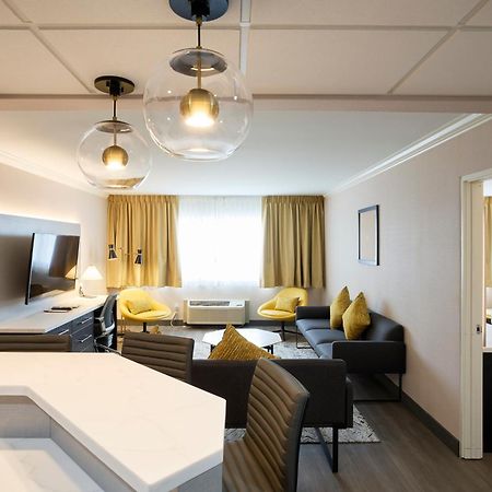 Gateway Hotel And Conference Center Ames Ngoại thất bức ảnh